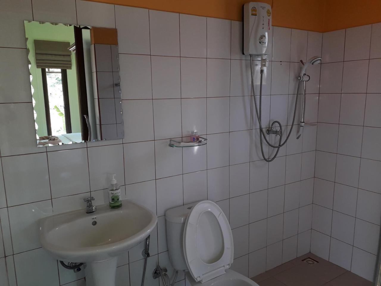 Lanta Lucky House Hotel Ko Lanta Екстериор снимка